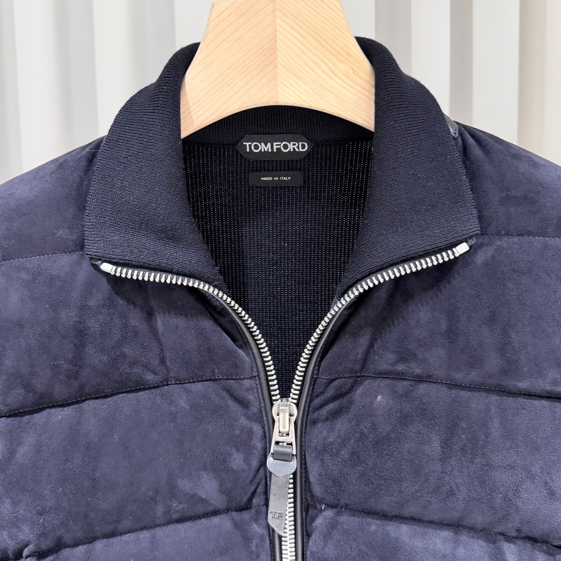 (A+/50) / 톰포드 스웨이드 프론트 집업 니트패딩 상품이미지2