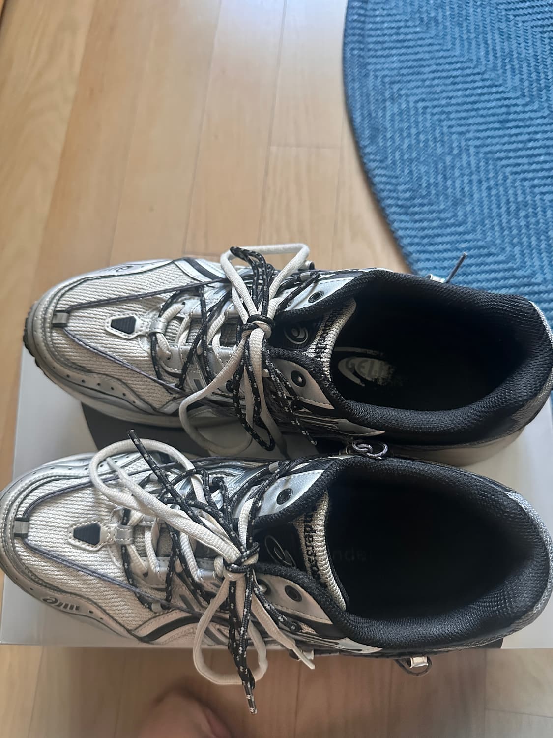 [290] 아식스 엔더슨벨 젤1090 실버 상품이미지2