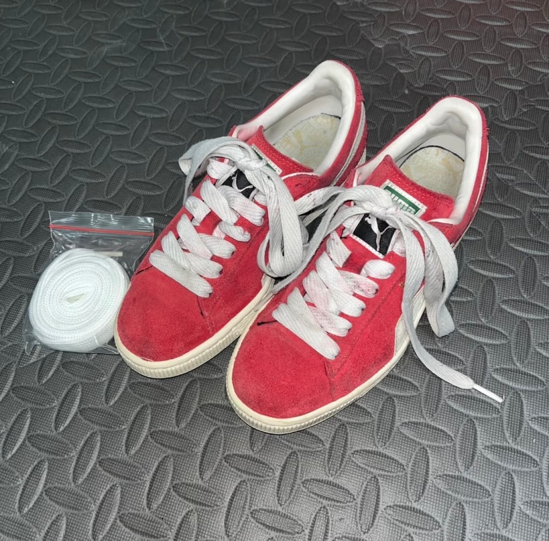 [230] 푸마 스웨이드 클래식 스니커즈 레드 상품이미지1