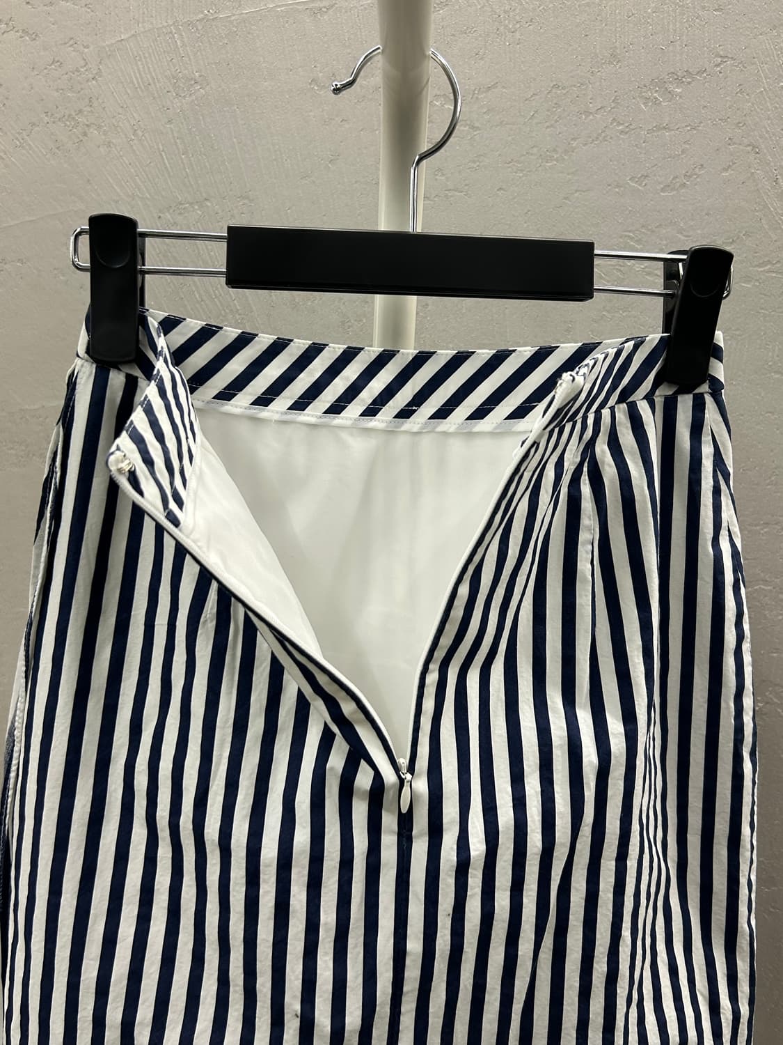 RECTO 렉토 스트라이프 랩 스커트 블랙&화이트 상품이미지7