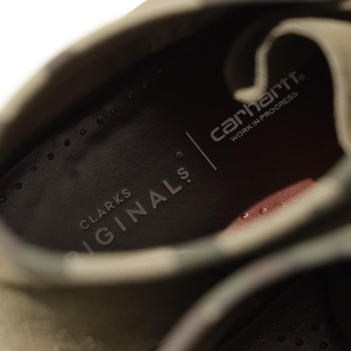 클락스 x 칼하트 왈라비 올리브 그린 (280) 상품이미지6