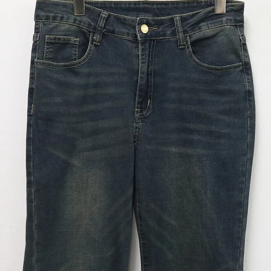 뒷 포켓 자수 포인트 부츠컷 데님 팬츠 62378 상품이미지3