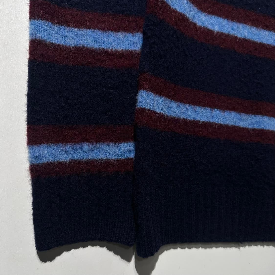 하울린 쉐기독 스트라이프 니트 상품이미지6