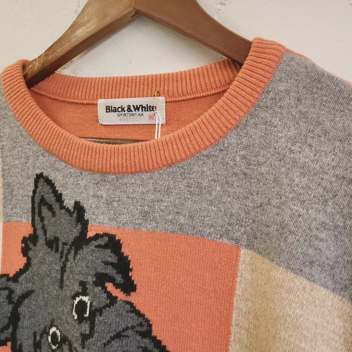 Black&white 테리어자수 울100 니트 상품이미지5