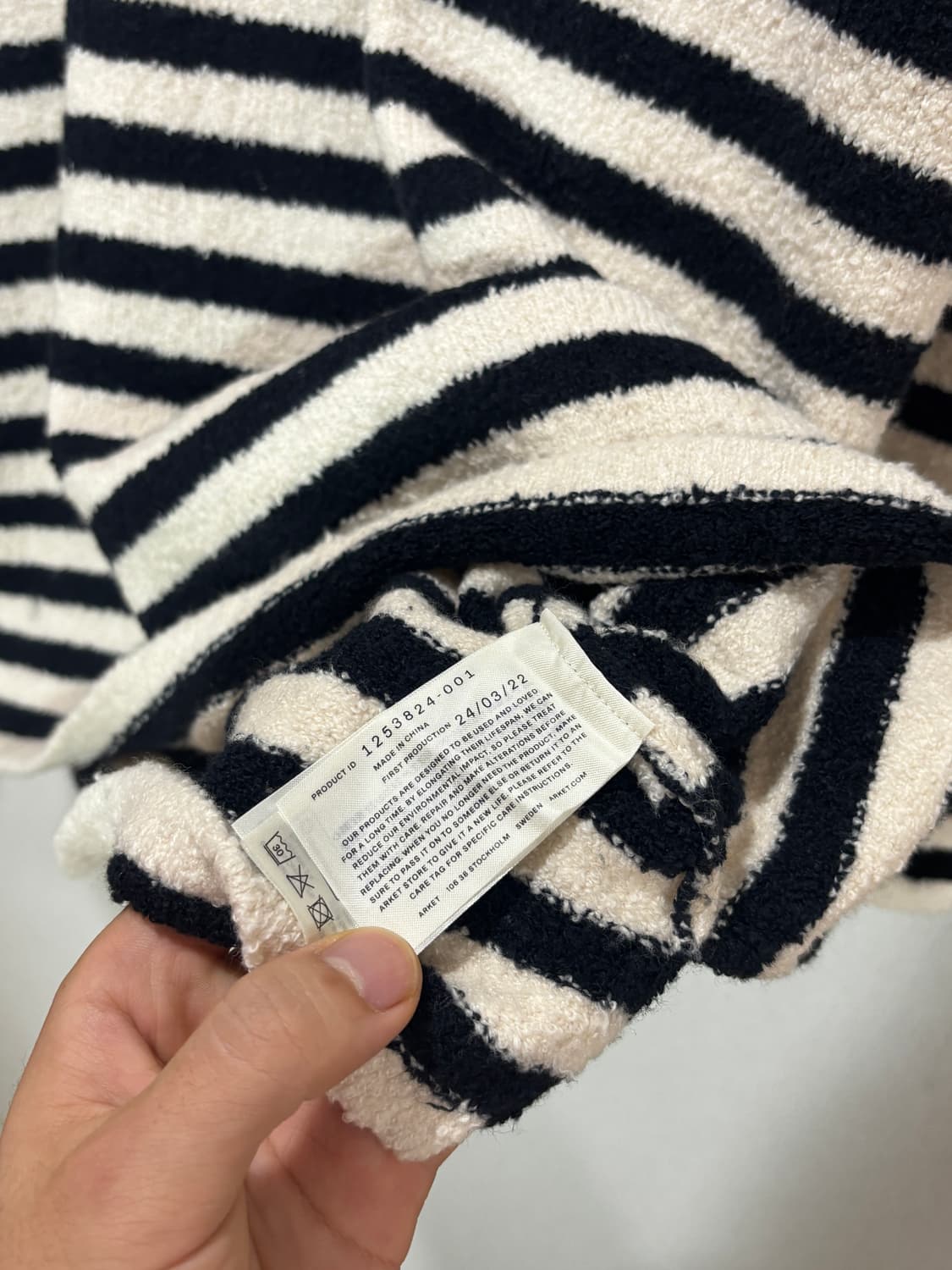 택포/S급) ARKET 릴랙스드 스트라이프 테리 니트 스웨터 상품이미지6