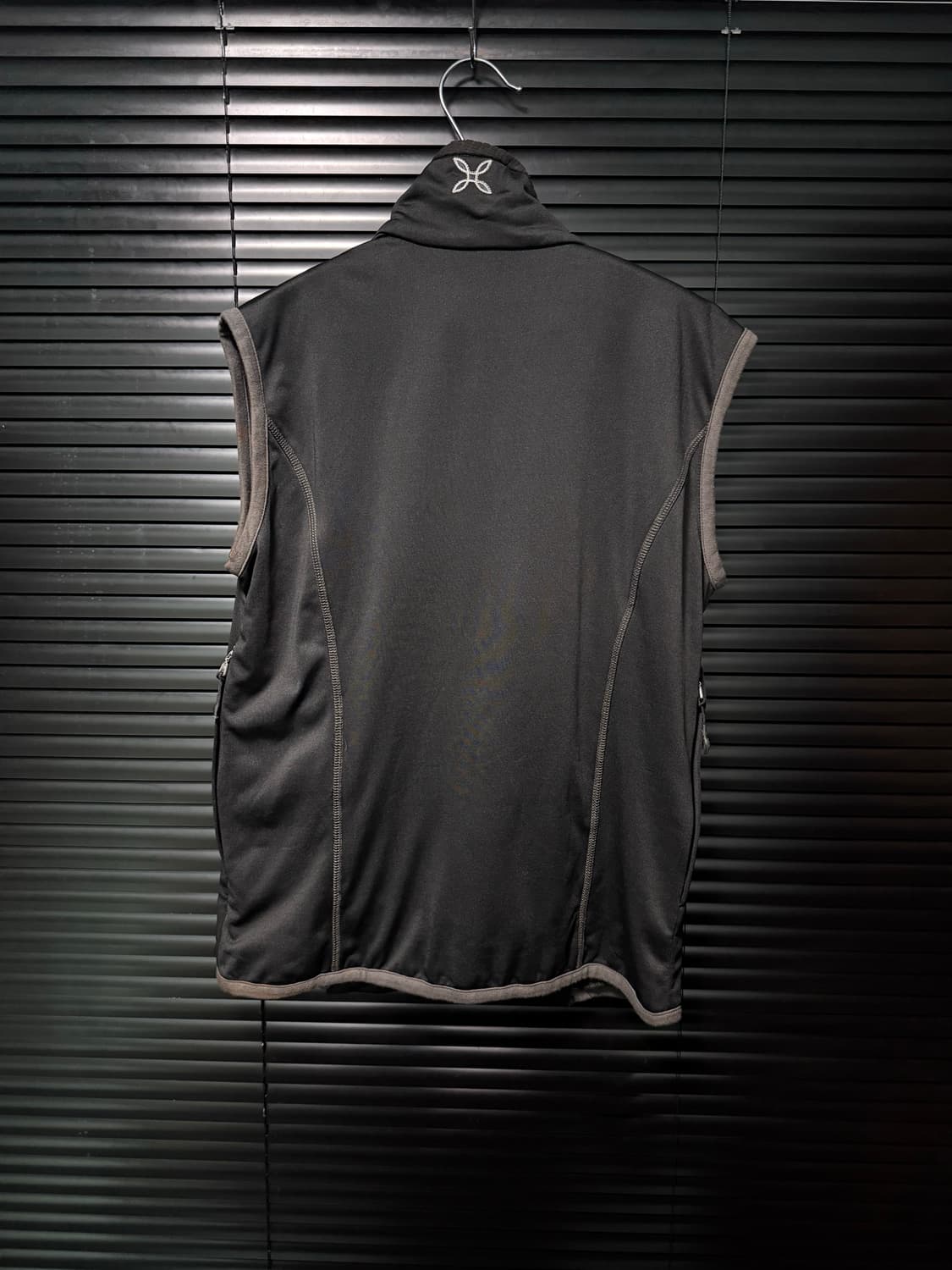 몬츄라 기모 조끼 베스트 집업 등산 자수 고프코어 S 90 하이넥 카라 상품이미지7