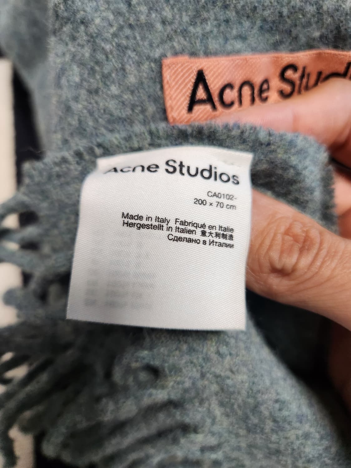 아크네 스튜디오 머플러 24fw  상품이미지3