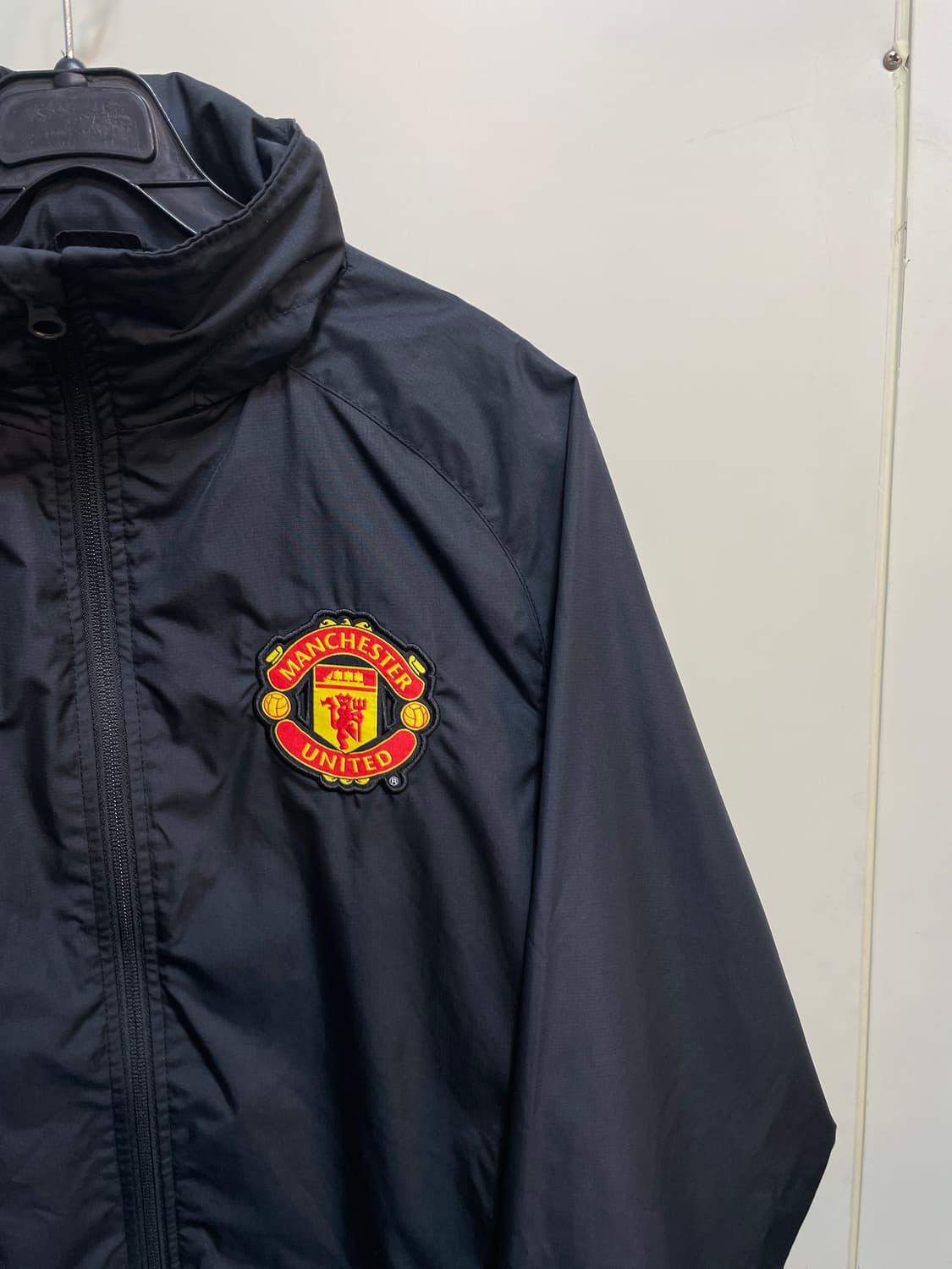 나이키 맨유 바람막이 상품이미지2