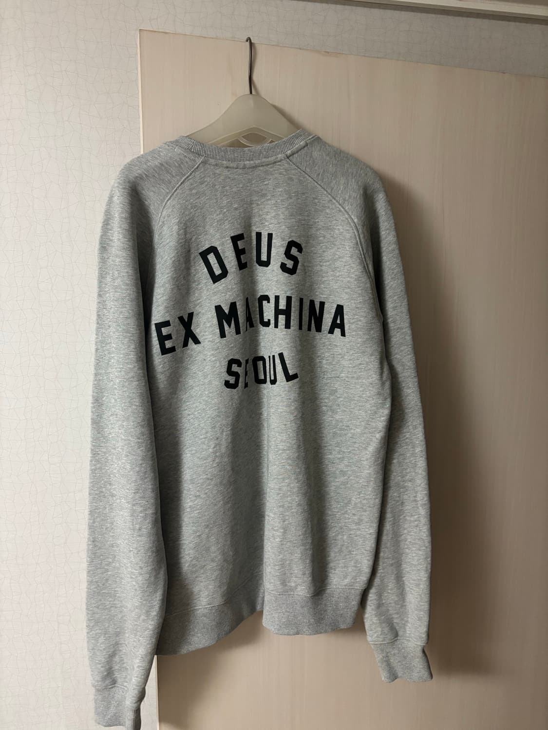 데우스 회색 맨투맨 상품이미지2