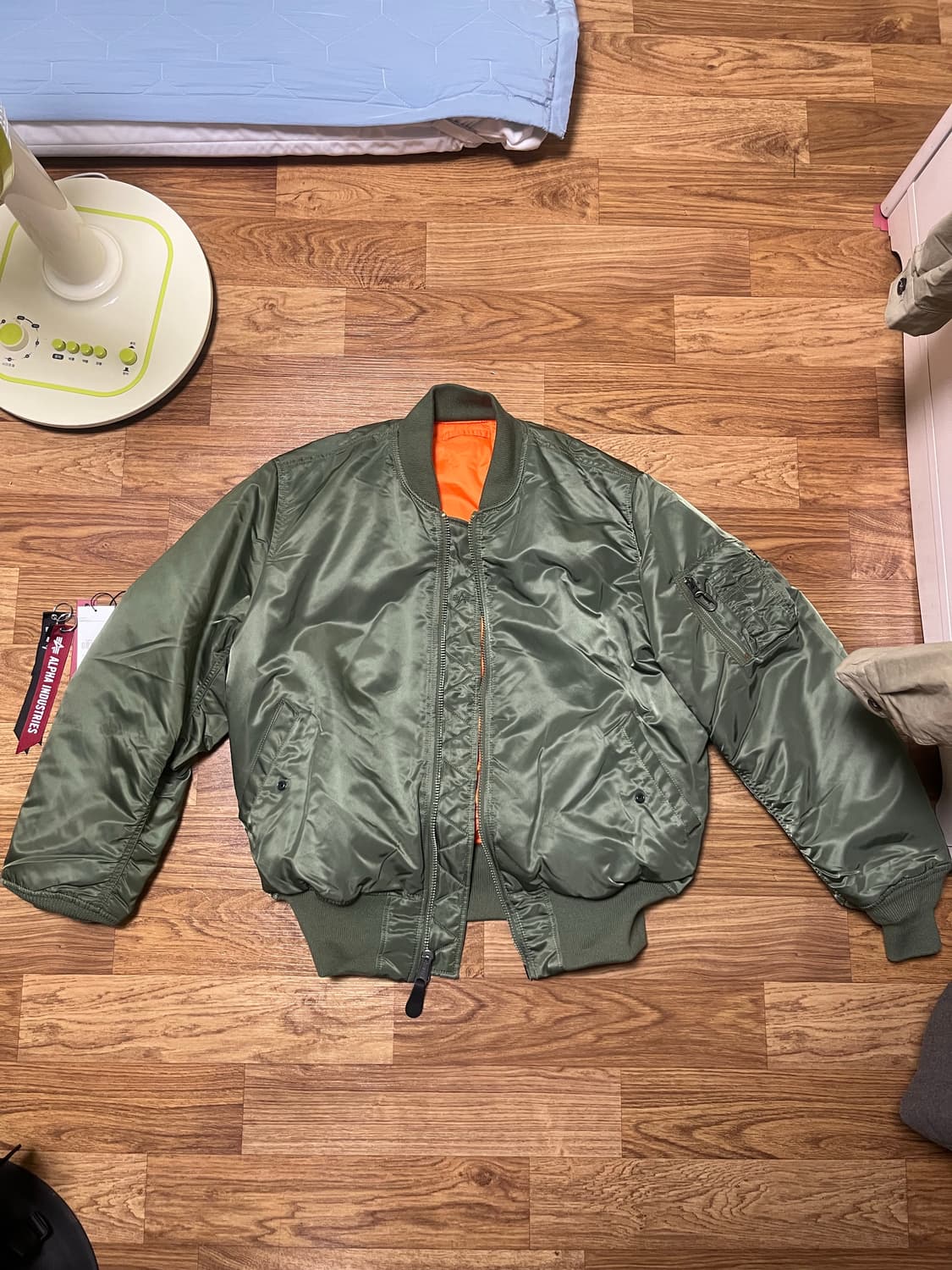 알파인더스트리 MA-1 Flight Jacket (L size) 상품이미지2