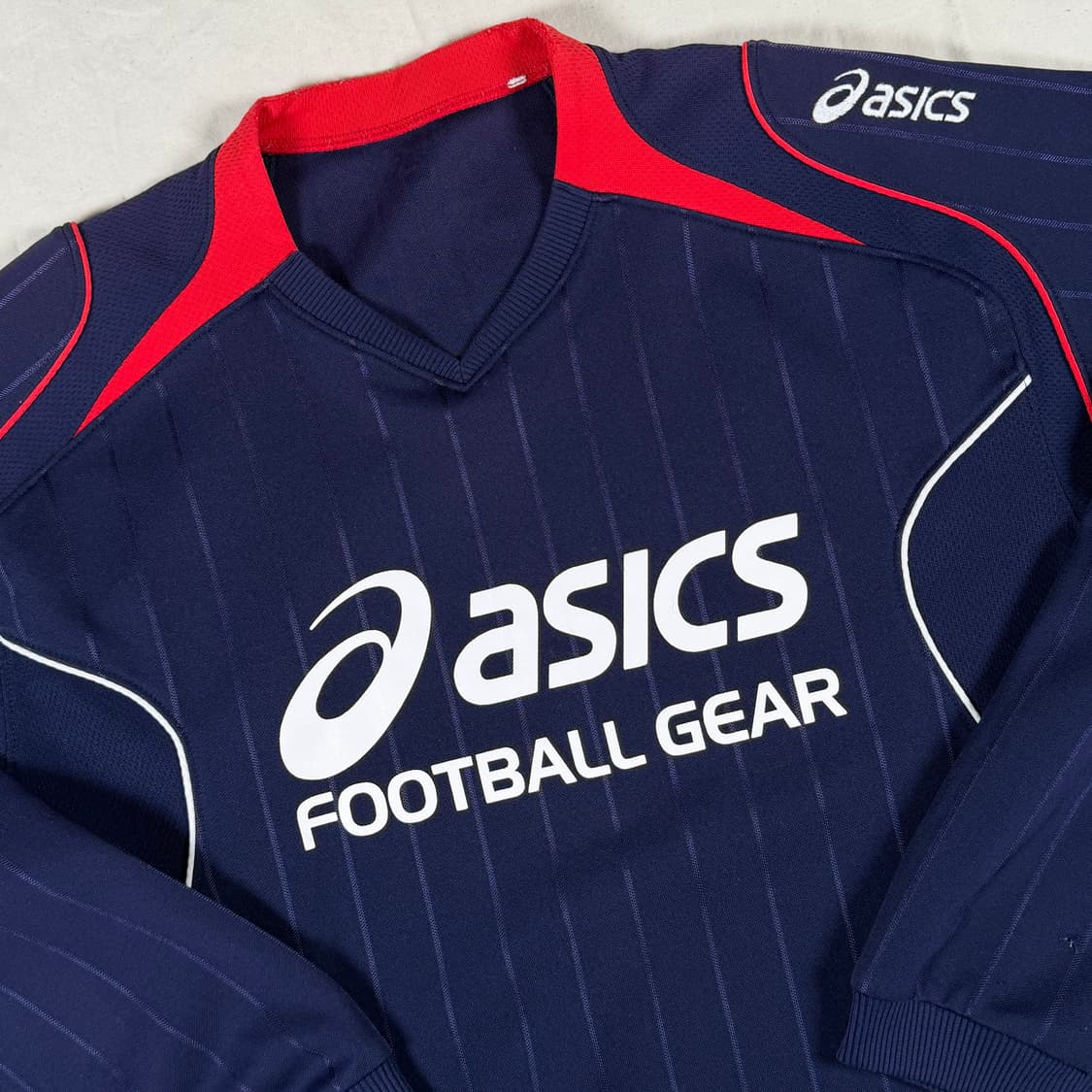 아식스 축구 웜업 맨투맨 상품이미지2