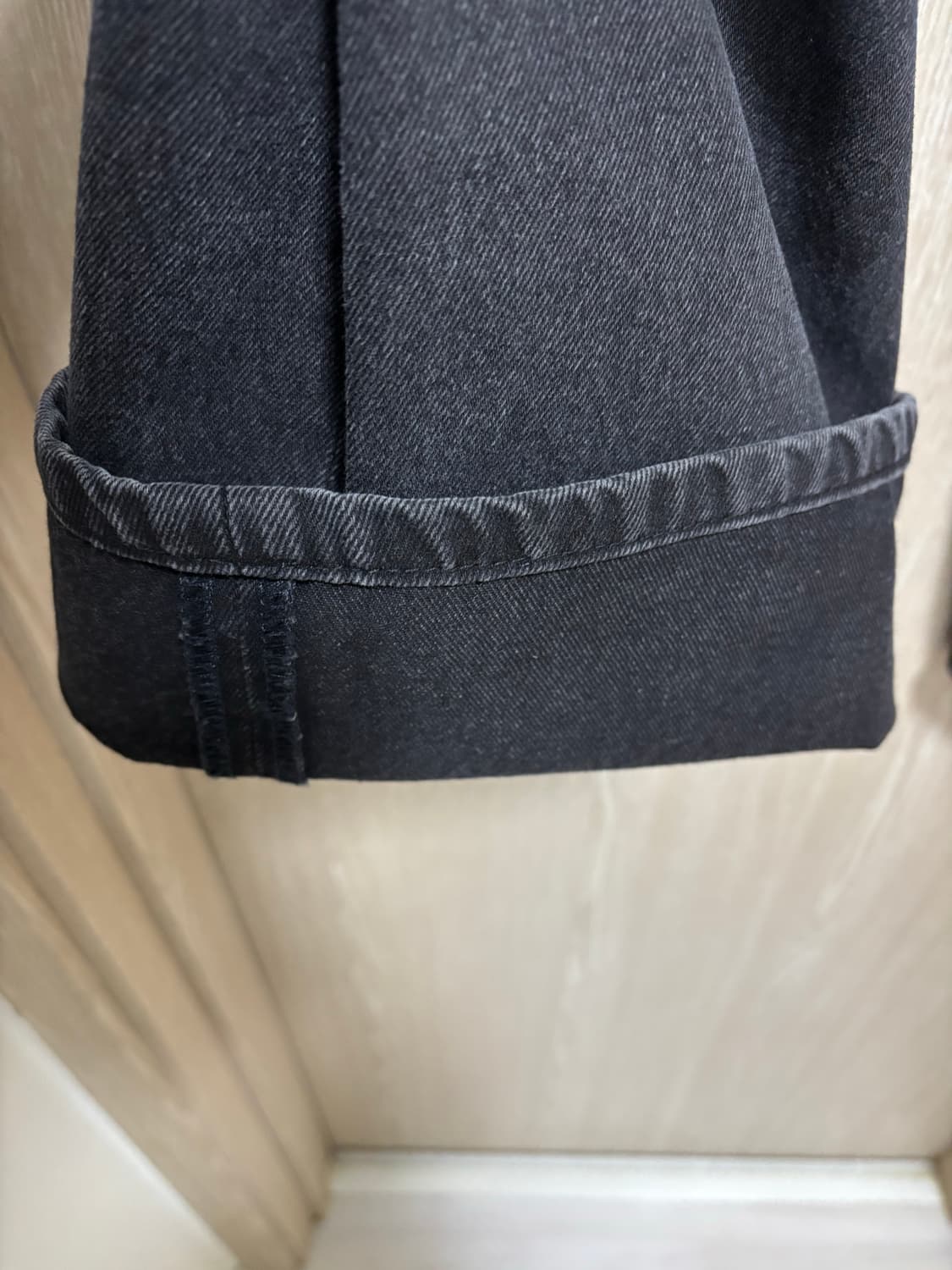 25SS)타임옴므 워시드 와이드 데님팬츠30"/블랙 상품이미지6