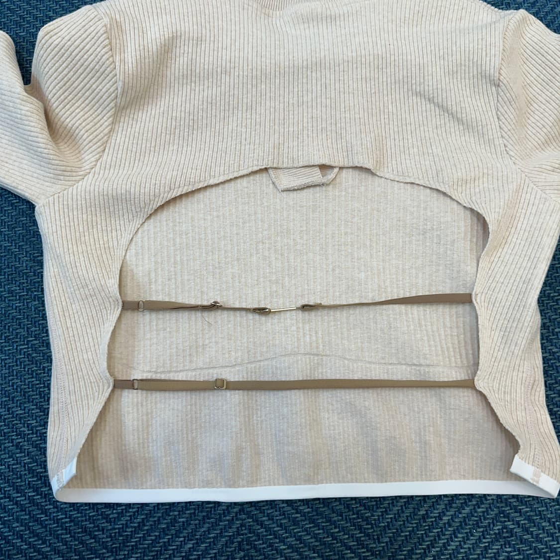 [여성XL] 자크뮈스 X 나이키 롱 슬리브 립드 폴로 상품이미지3