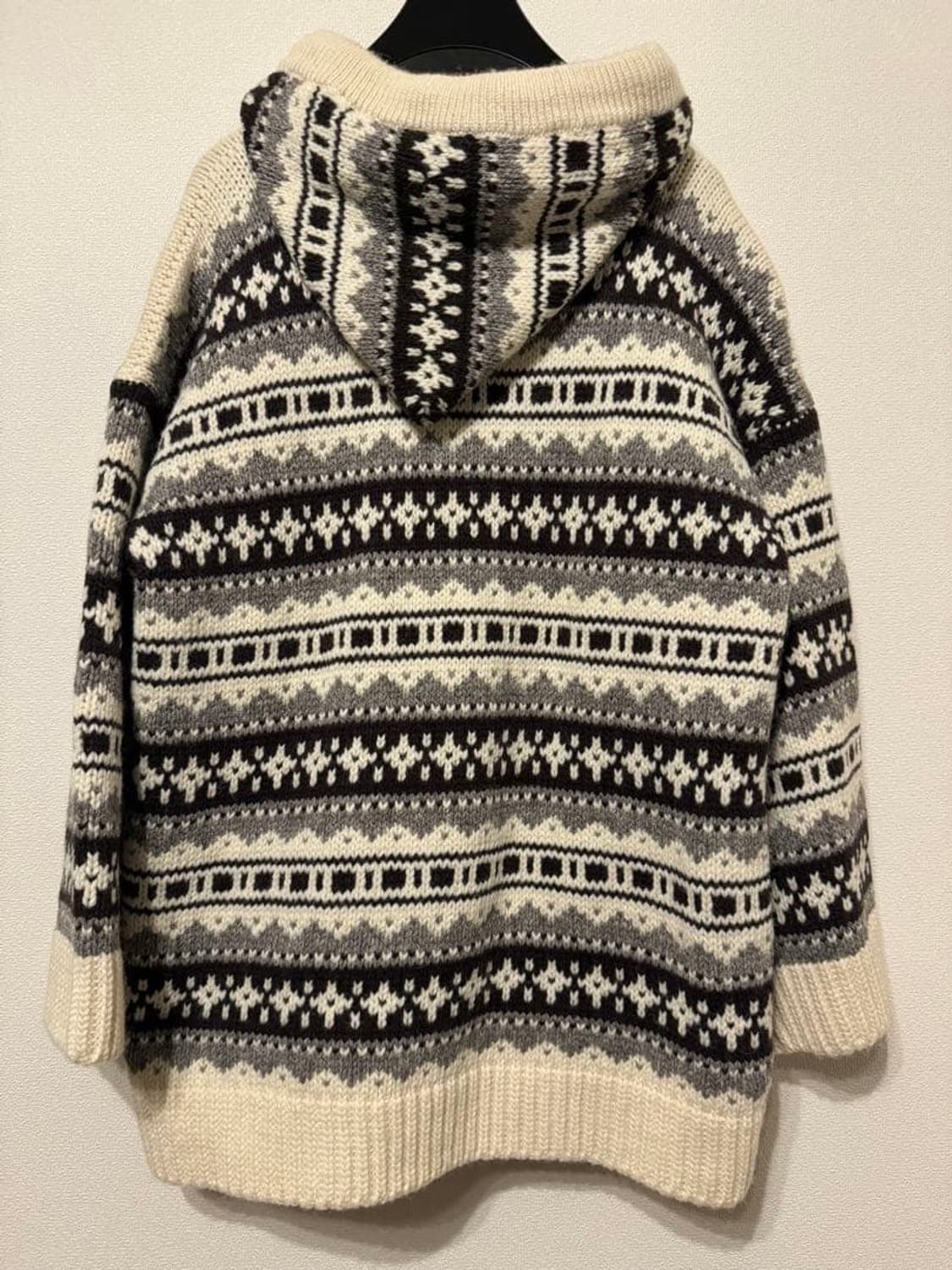 [NCT 도영님 착용] 셀린느 21AW 셰틀랜드 바하 스웨터 상품이미지7