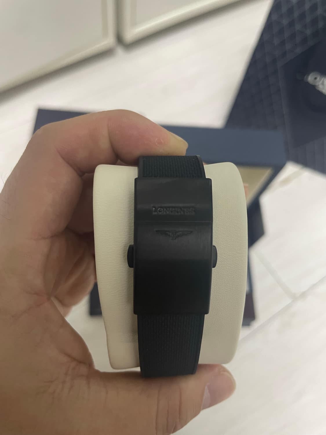 론진 VHP 41mm 쿼츠 러버밴드 상품이미지3