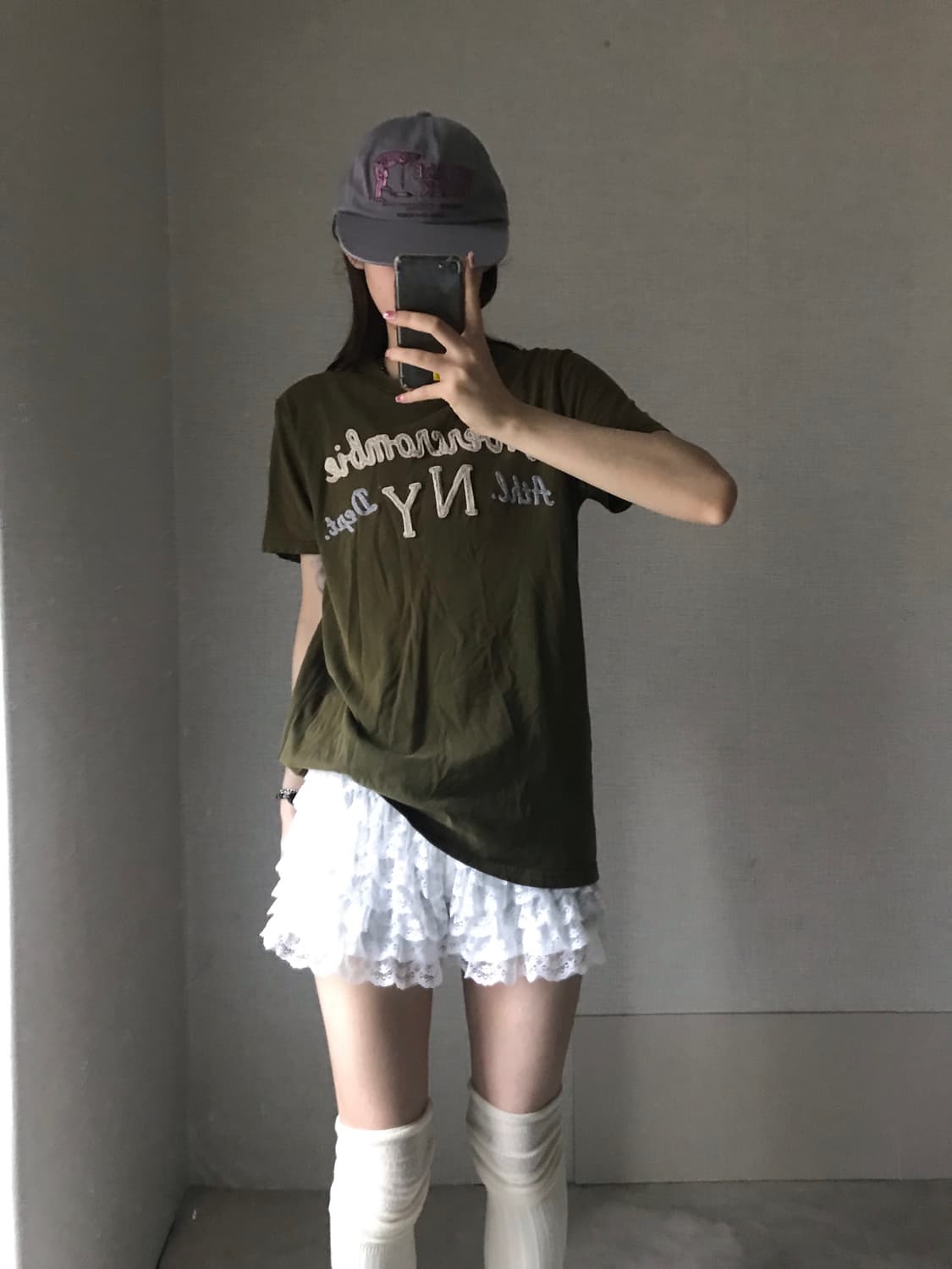 아베크롬비 카키 반팔티셔츠 상품이미지3