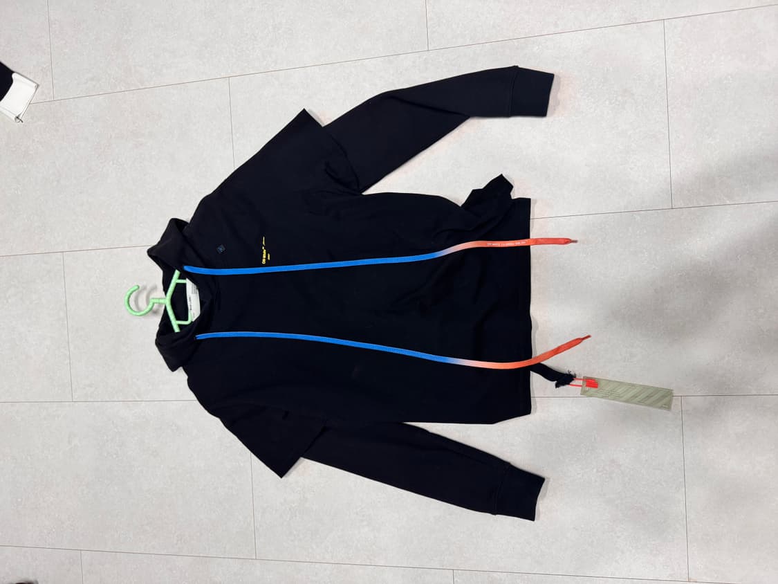 오프화이트 에로우 후드티 S 상품이미지1