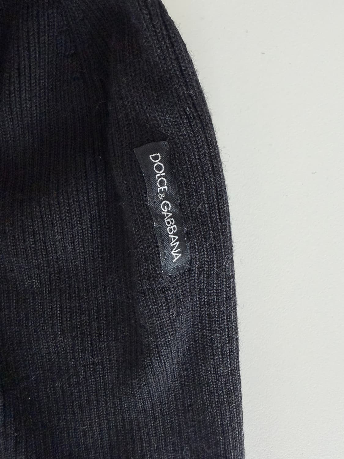 돌체앤가바나 블랙 비니입니다. 상품이미지2