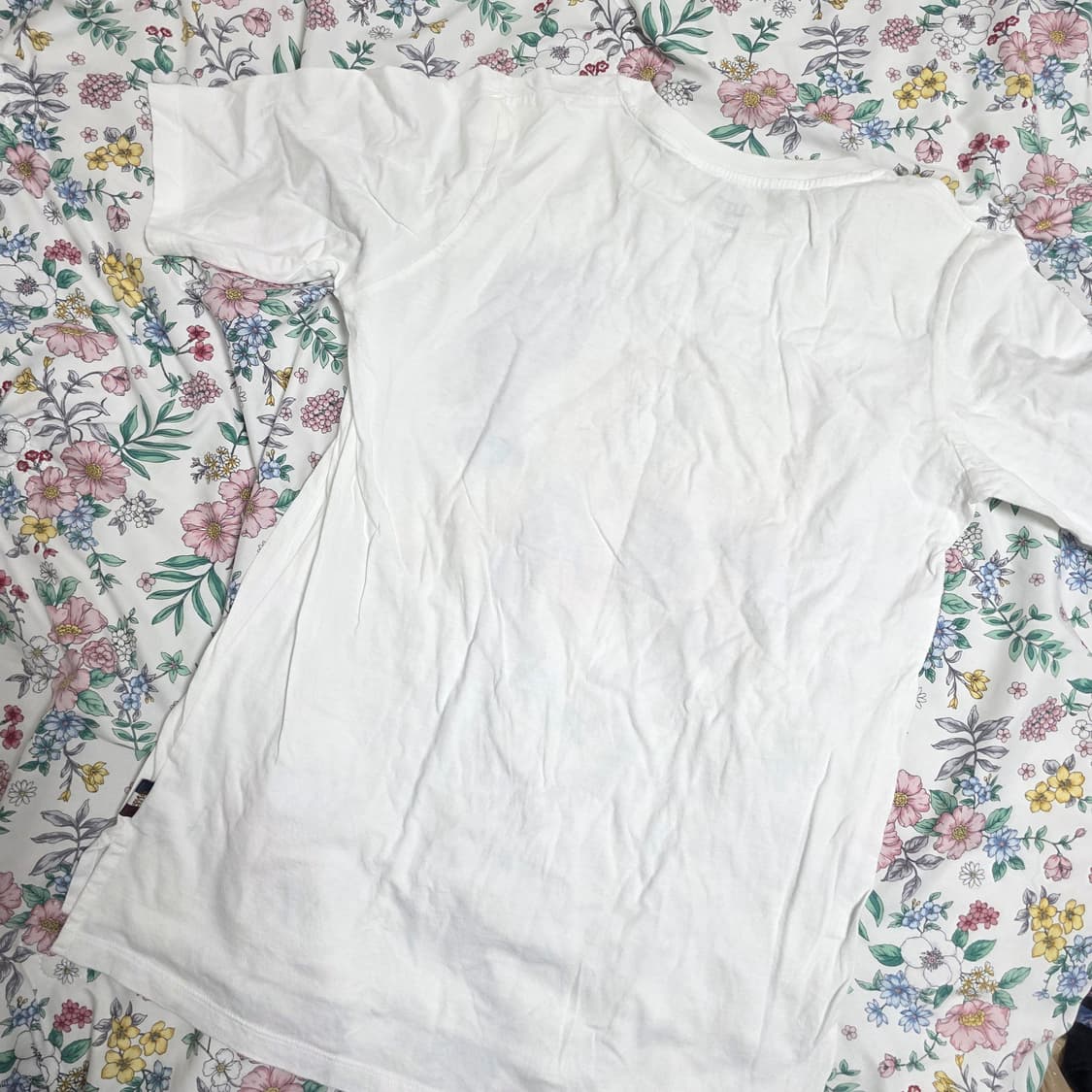 일본 유니클로 UT 베르사이유의 장미 한정판 그래픽 반팔티셔츠 상품이미지4