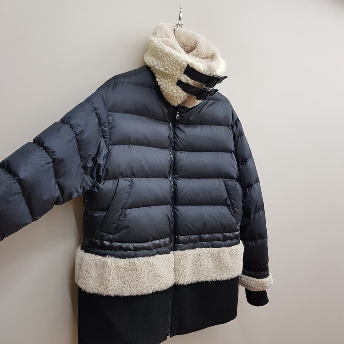 뮤베일 MUVEIL 양털 카라  패딩 자켓 36사이즈 상품이미지4