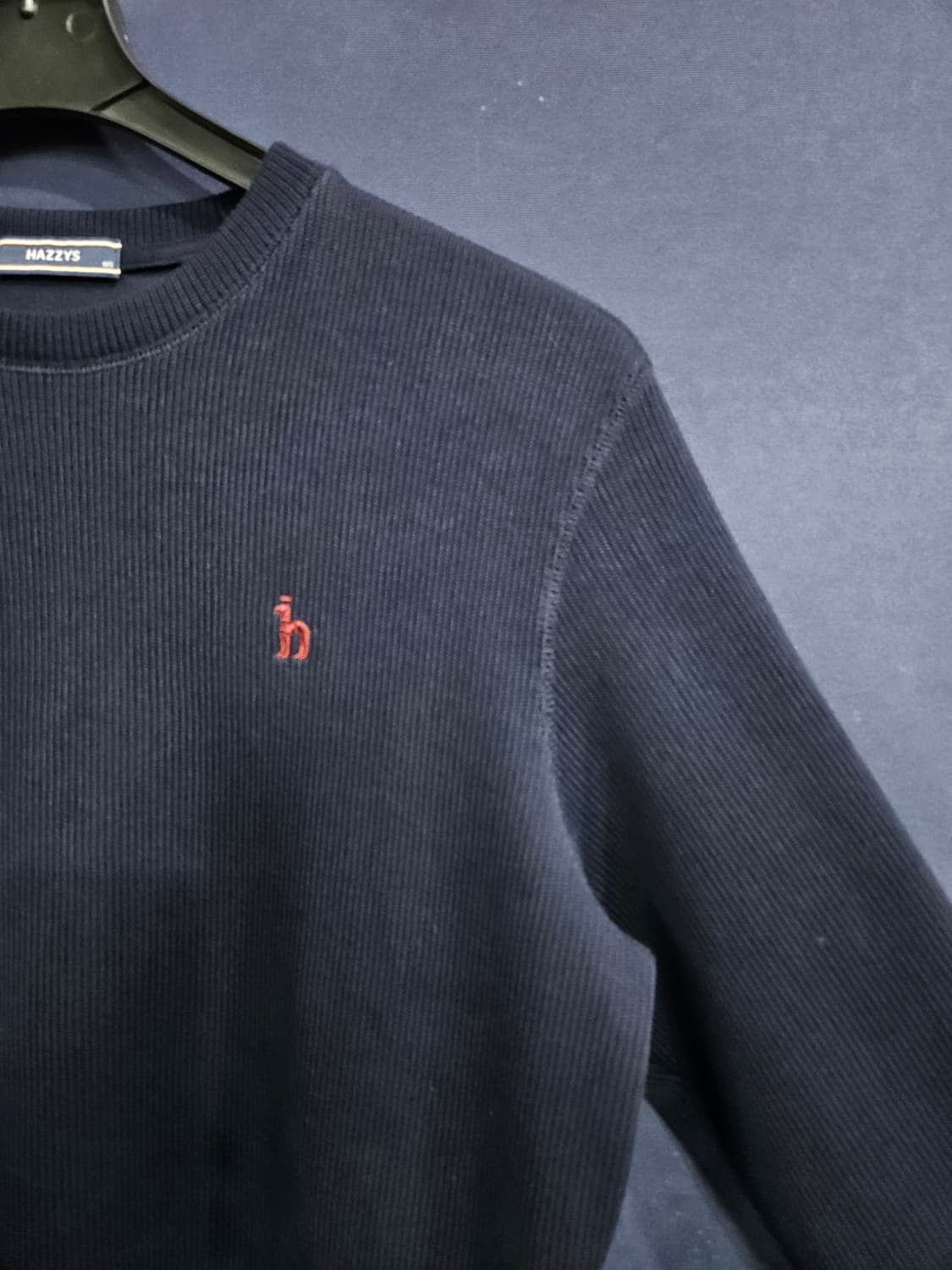 헤지스 다크네이비 남성 105 맨투맨  상품이미지4