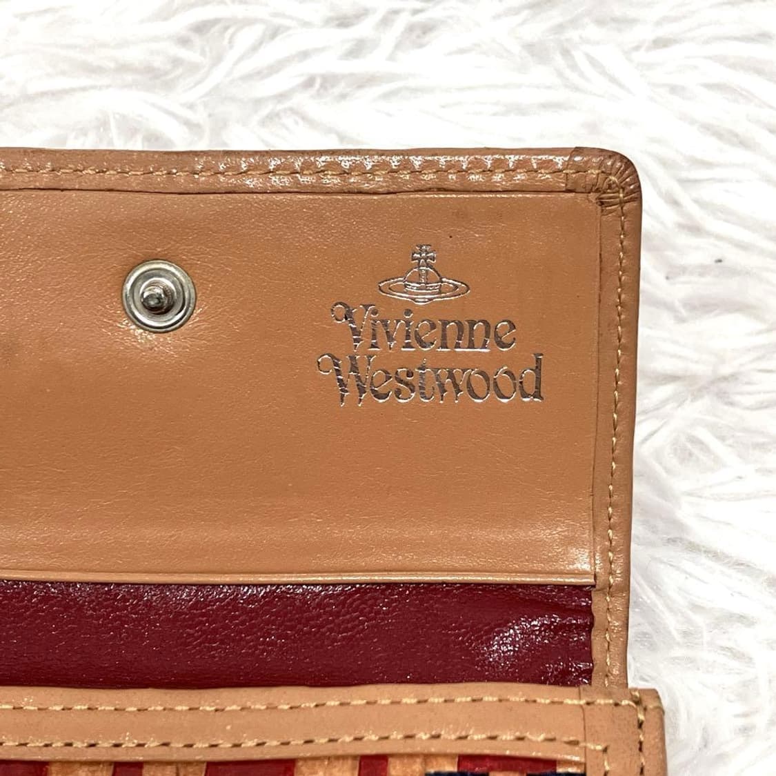 비비안 웨스트우드 레더 오브 지갑 상품이미지8