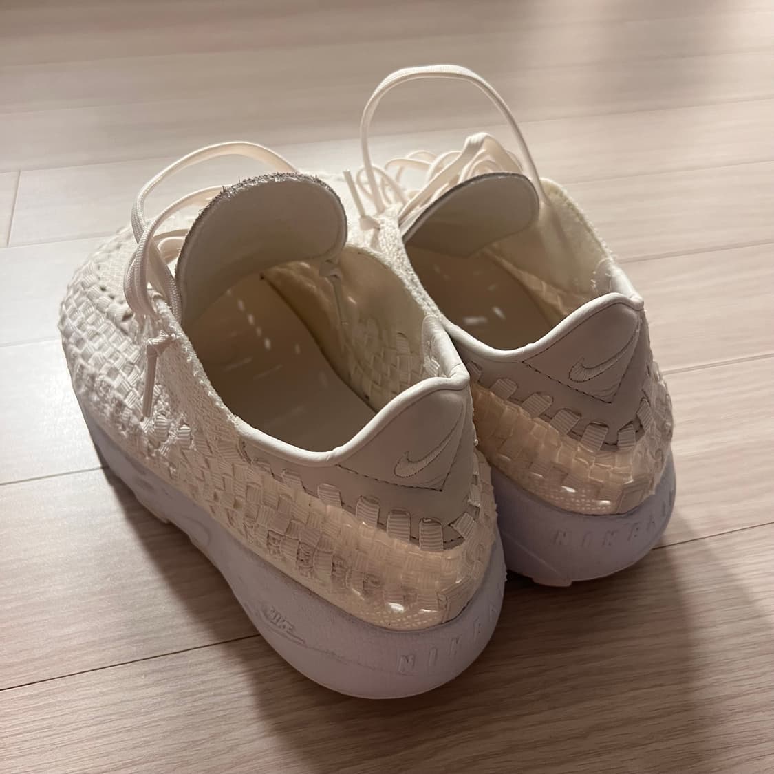 새상품)나이키 풋스케이프 우븐 팬텀 270 상품이미지3