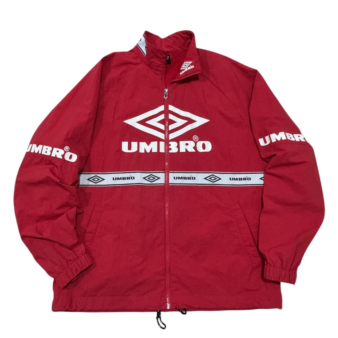 엄브로 빅로고 우븐 바람막이 상품이미지1