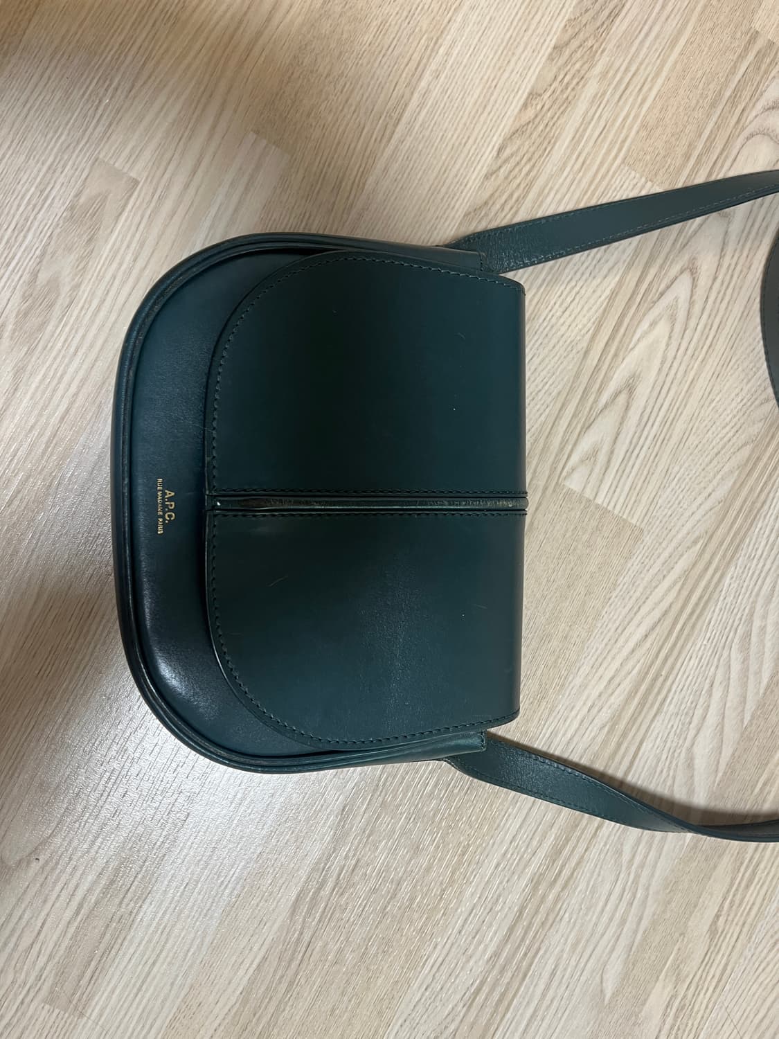 A.P.C. 아페쎄 베티백 그린 스몰 상품이미지1