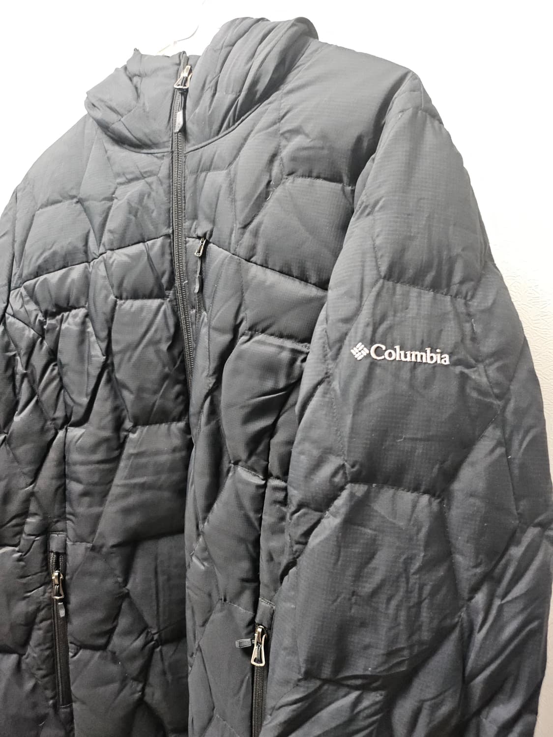 컬럼비아 블랙 경량 패딩 점퍼 L 남성용 상품이미지2