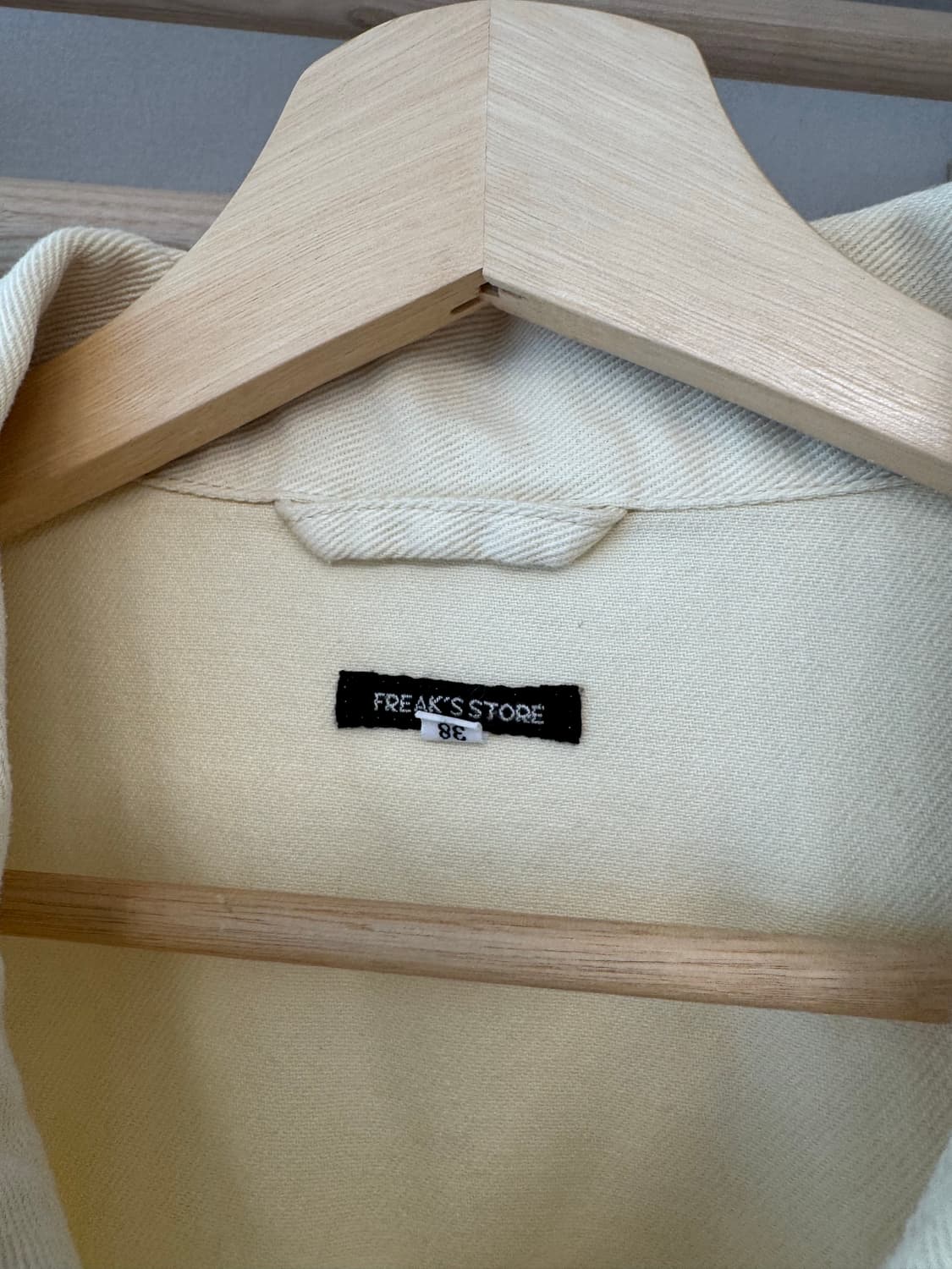 프릭스토어 오버핏 2세대 데님자켓 에크루 오프화이트 색상 봄잠바 봄자켓 상품이미지3