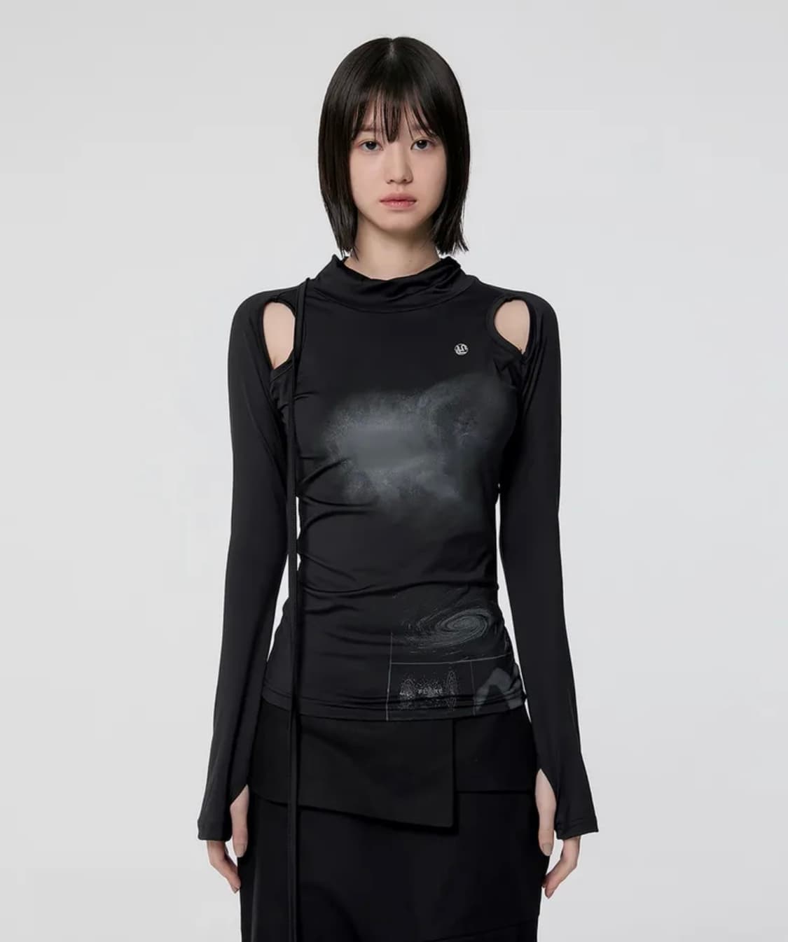  플레어업 cut-out turtleneck long sleeve 상품이미지1