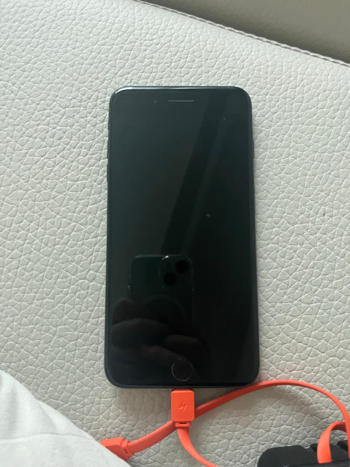 아이폰 8 플러스 256 블랙 상품이미지3