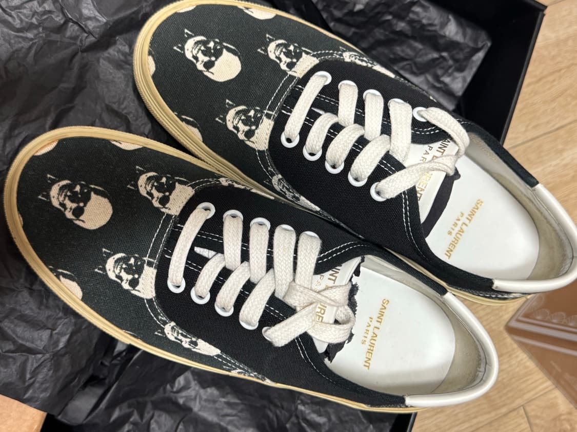 생로랑 스컬 운동화  255사이즈 판매 상품이미지2