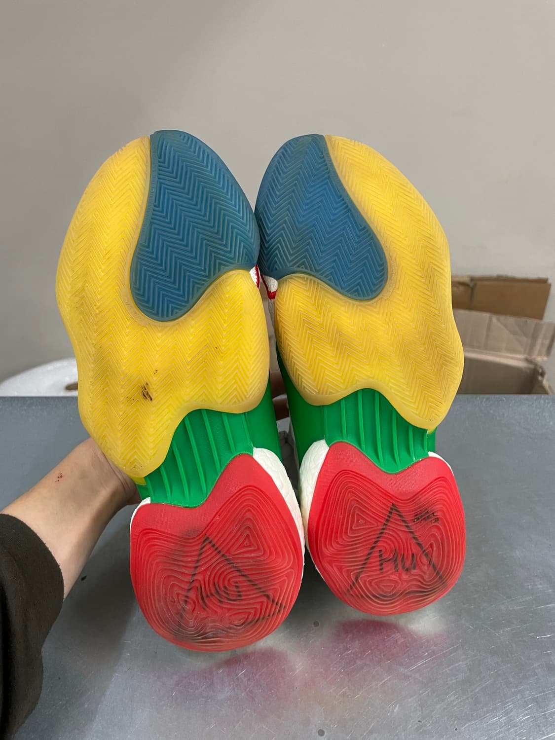 아디다스 x 퍼렐 윌리엄스 크레이지 BYW LVL 265 상품이미지6