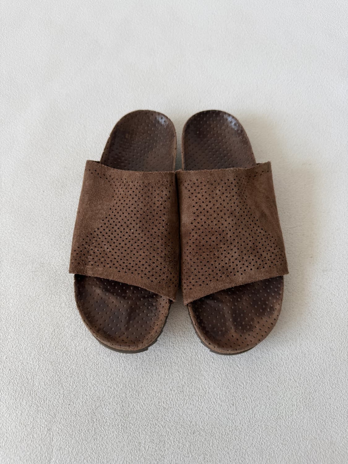 Pre owned 스웨이드&레더 샤크솔 슬리퍼 상품이미지5