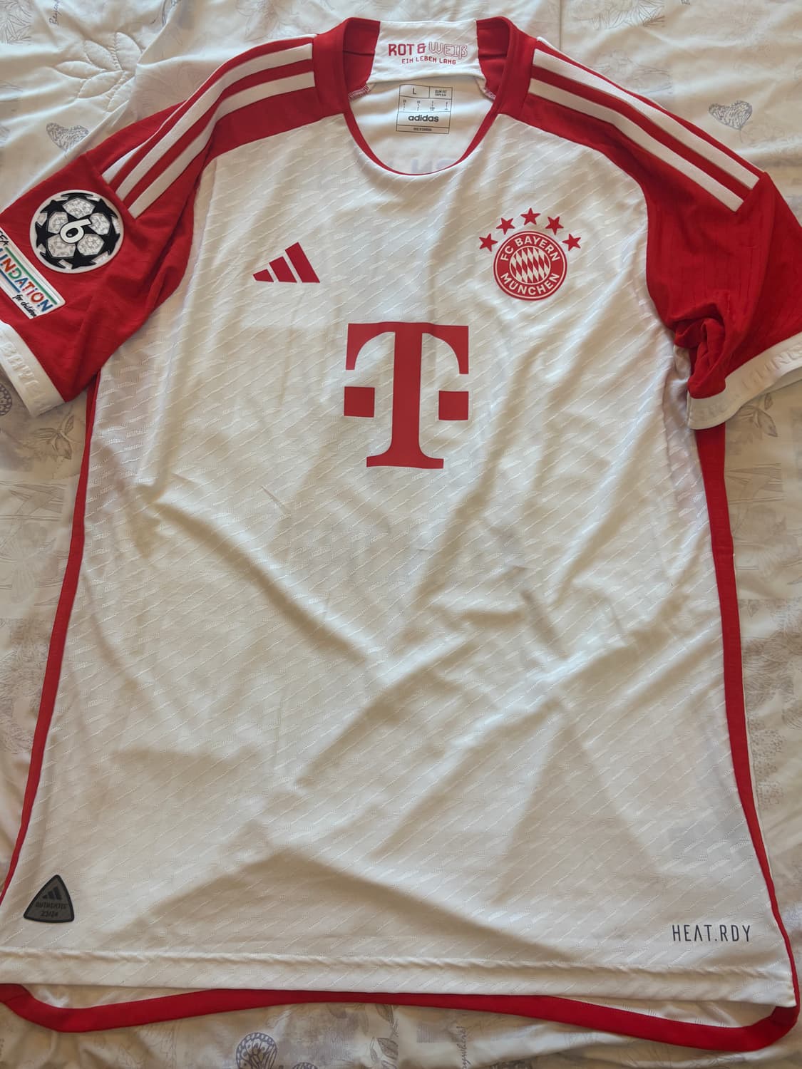 급처 23-24 뮌헨 김민재 챔스 마킹 어센틱 L유니폼 판매 상품이미지2