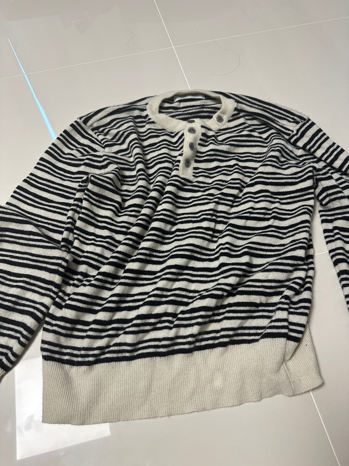 웨이비니스 스트라이프 헨리넥 1사이즈 상품이미지2