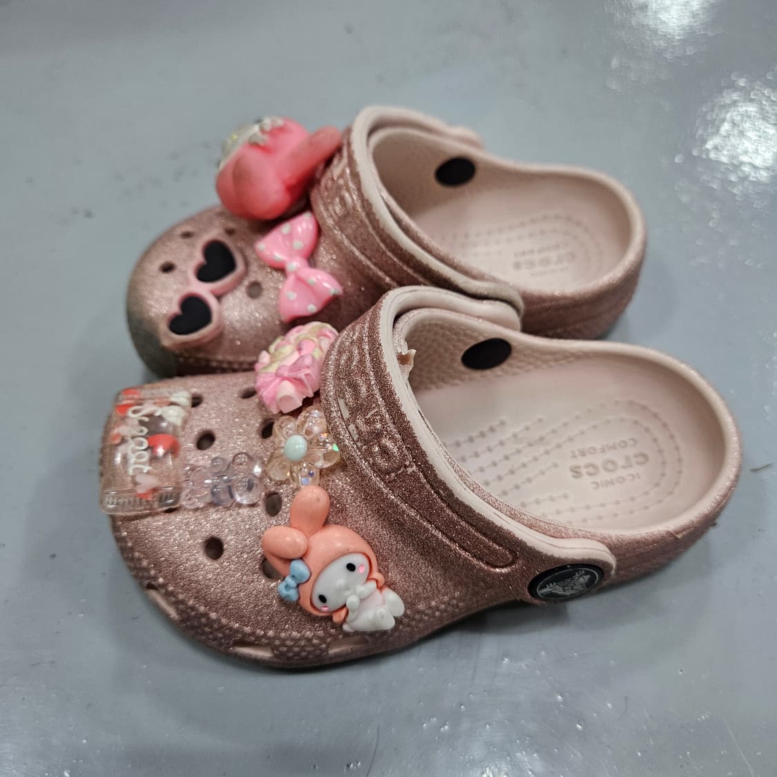 C7 크록스 키즈 글리터 클로그 0401Y 상품이미지2