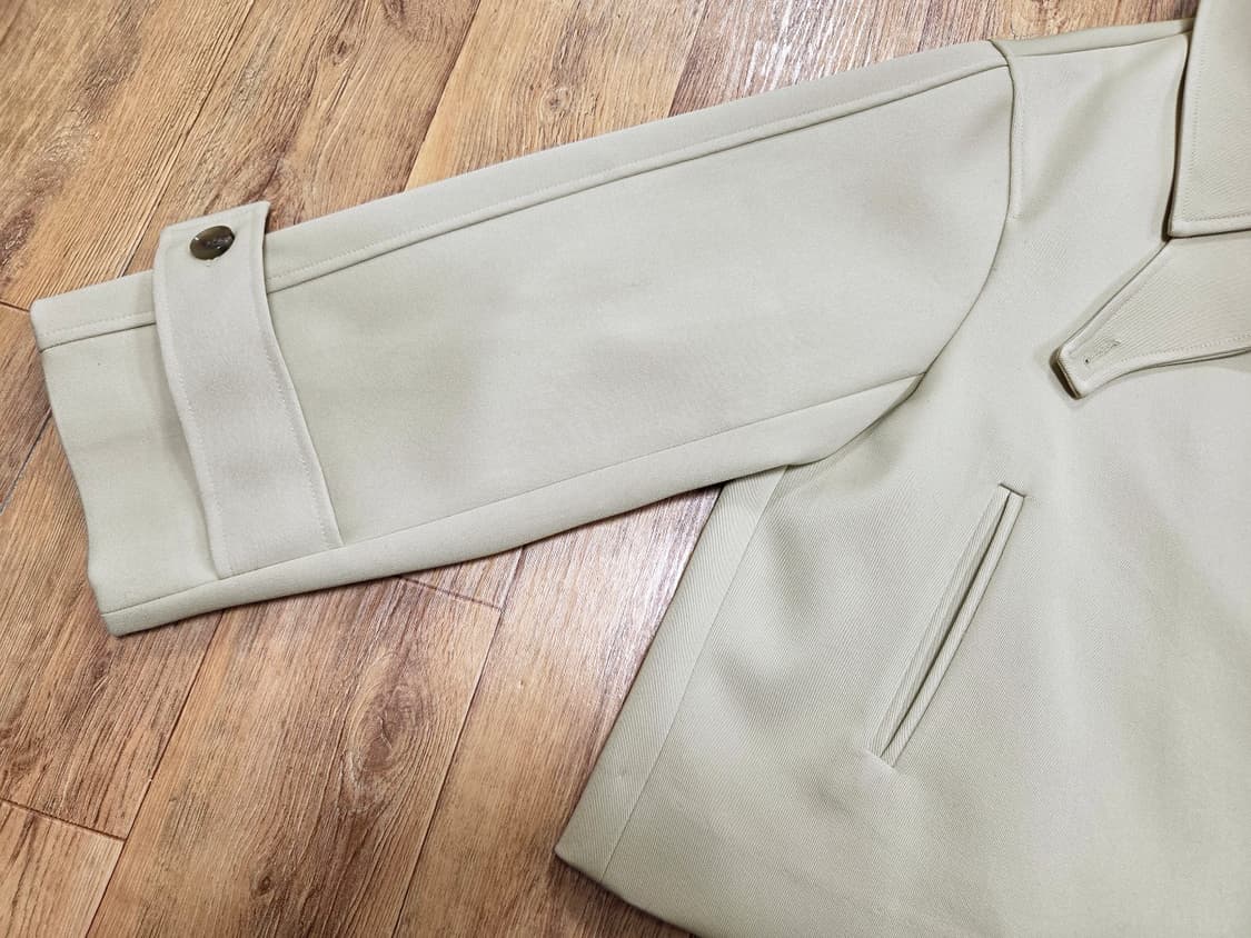 르와(L'oiE) 숏 더블 트렌치자켓 프리사이즈 새상품 상품이미지8