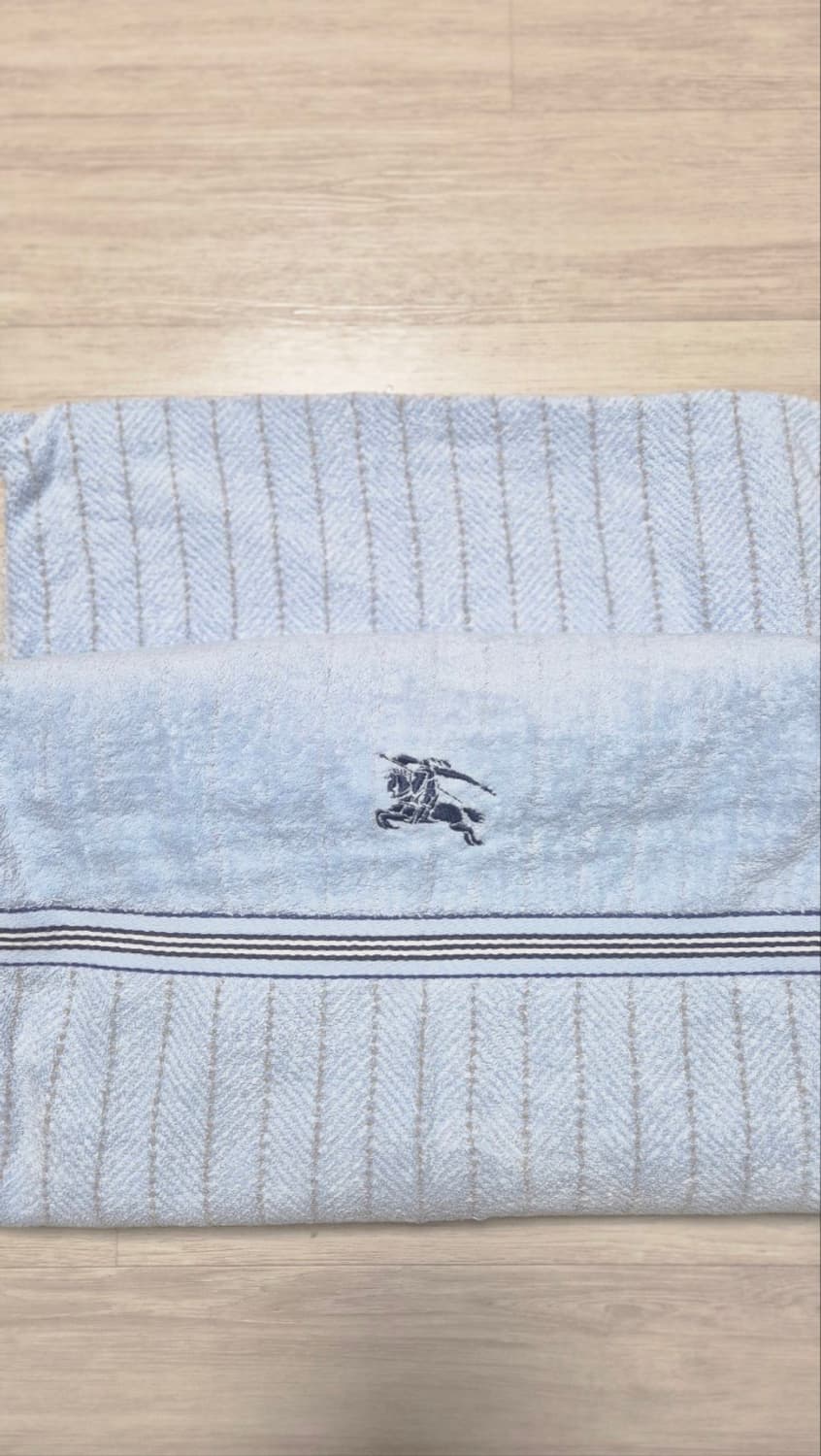 버버리 스트라이프 타올 블랑캣 이불 상품이미지1