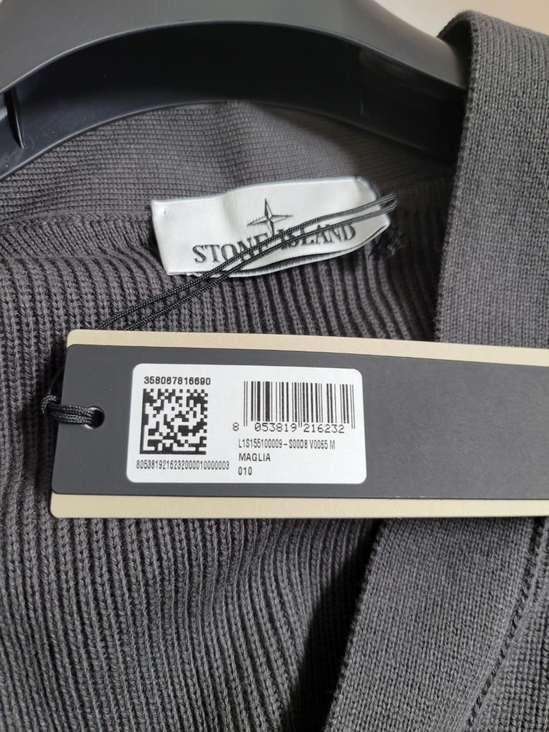 새상품] 클래식의 진화, 26SS 스톤아일랜드 오가닉 코튼 가디건 그레이 상품이미지6