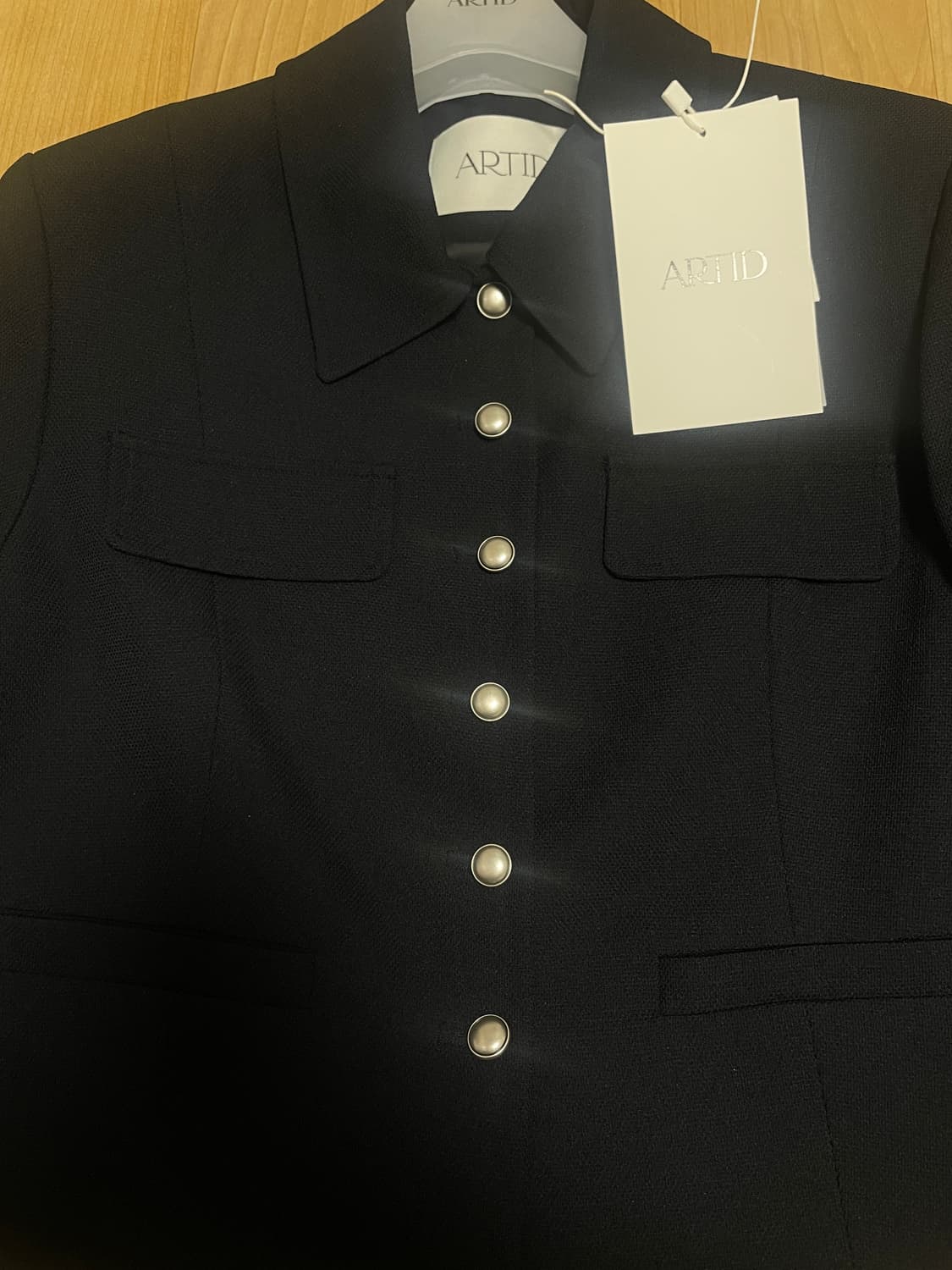 아티드 버튼 포인트 트위드 카라 자켓 다크네이비 새상품  상품이미지9