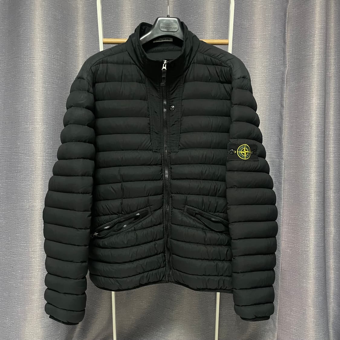 스톤아일랜드 경량패딩  xl 105 매장판 상품이미지1
