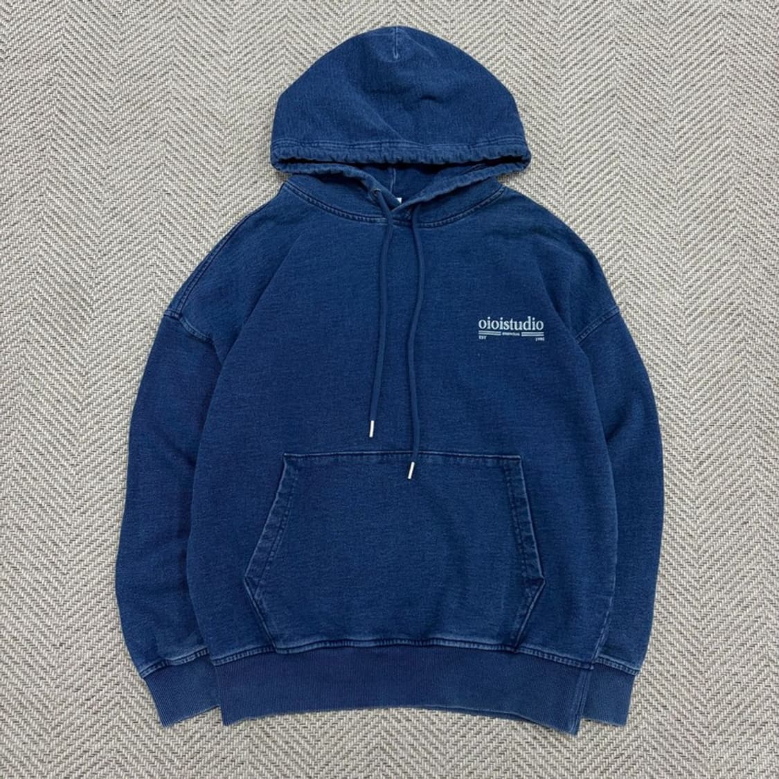 oioi 데님 워시드 후드티 v3060 상품이미지1