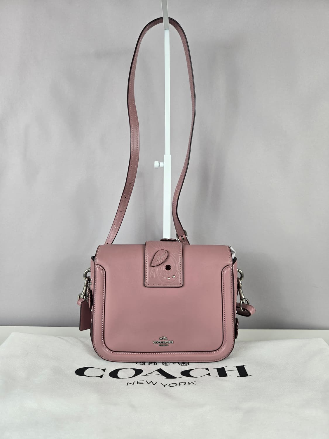 COACH 코치 페이지 크로스바디 인 글러브탠 가방 정품 크로스백 상품이미지3