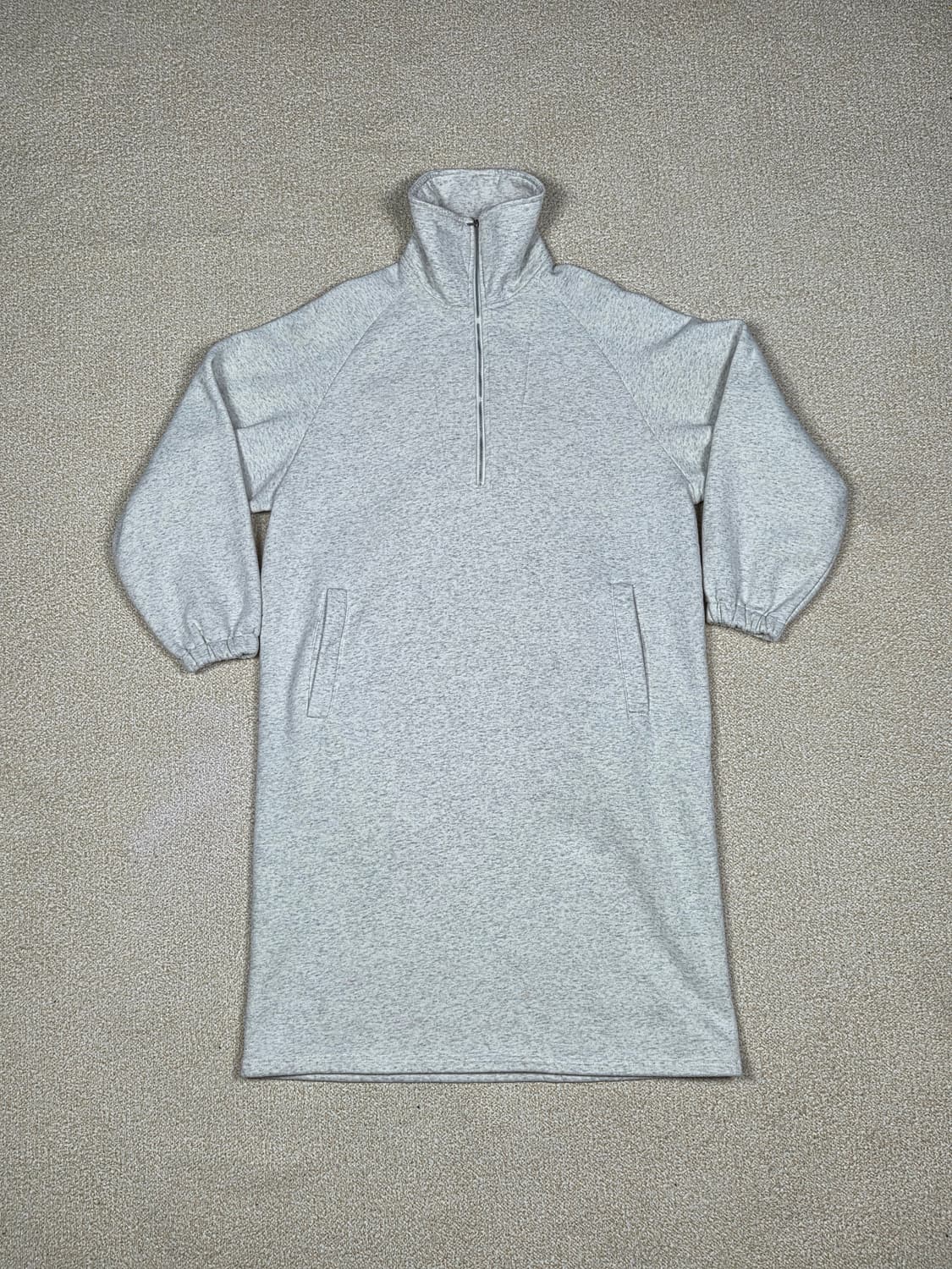 [스튜디오 톰보이] 카라 반집업 기모 원피스 | 00275 상품이미지1