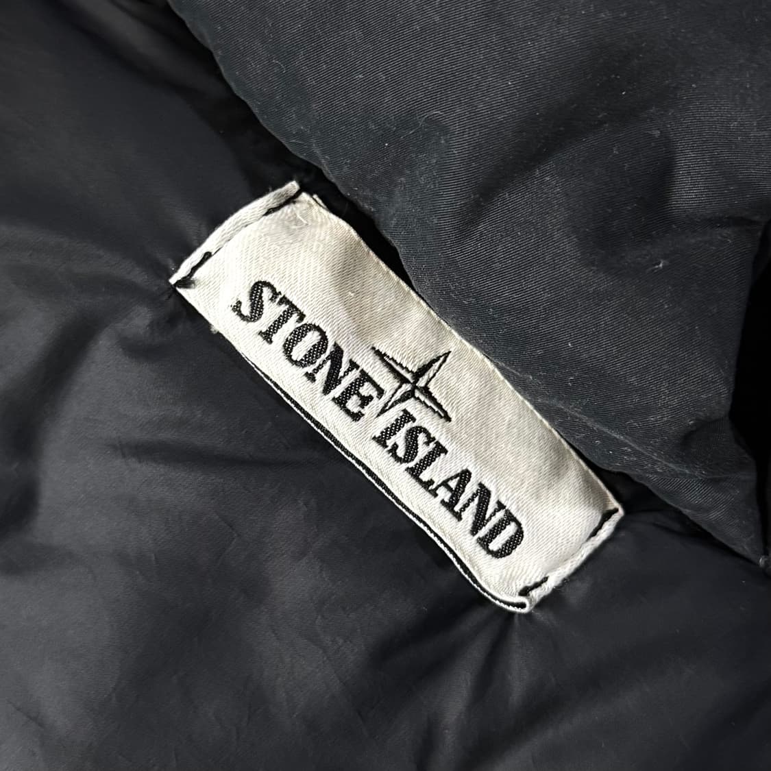 [백화점판/XL]스톤아일랜드 오가닉 필 패딩 상품이미지5