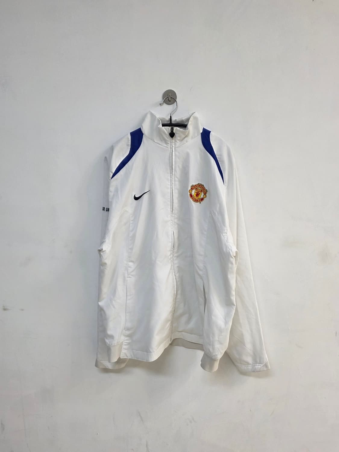 나이키 맨유 트레이닝탑 바람막이 흰파 상품이미지1