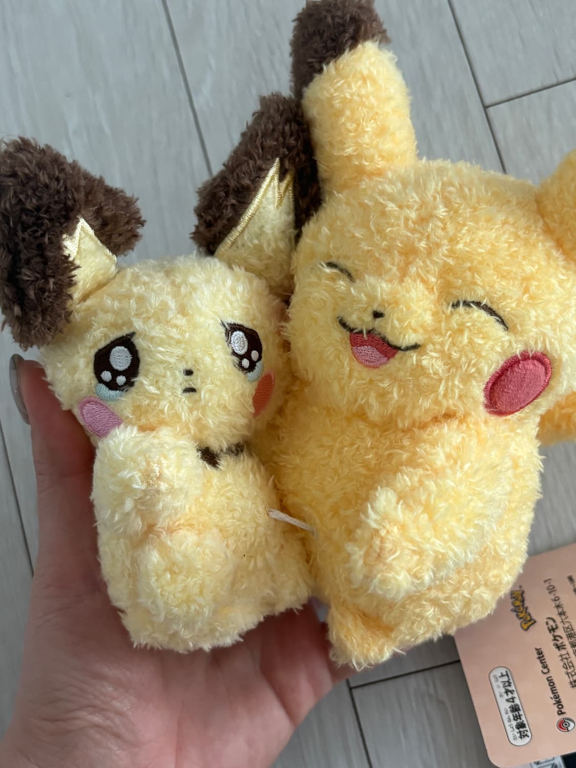 전기 모으는 게 서투른 피츄를 안아주는 피카츄 인형 (정상작동!!) 상품이미지7